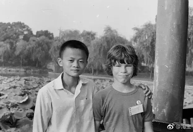 六一儿童节借势文案赏析-传播蛙